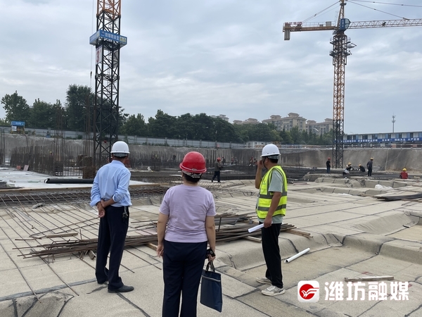 迎战“梅花” 拉网式排查爱游戏电竞建筑工地